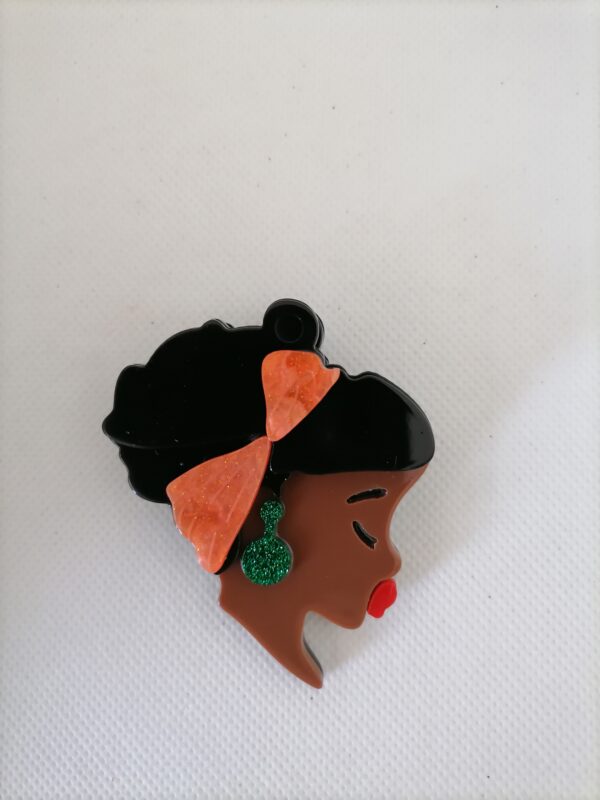 Broche CREOLE AU FOULARD